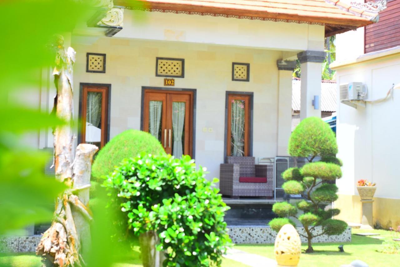 The Kanha Palace Batununggul Exterior photo