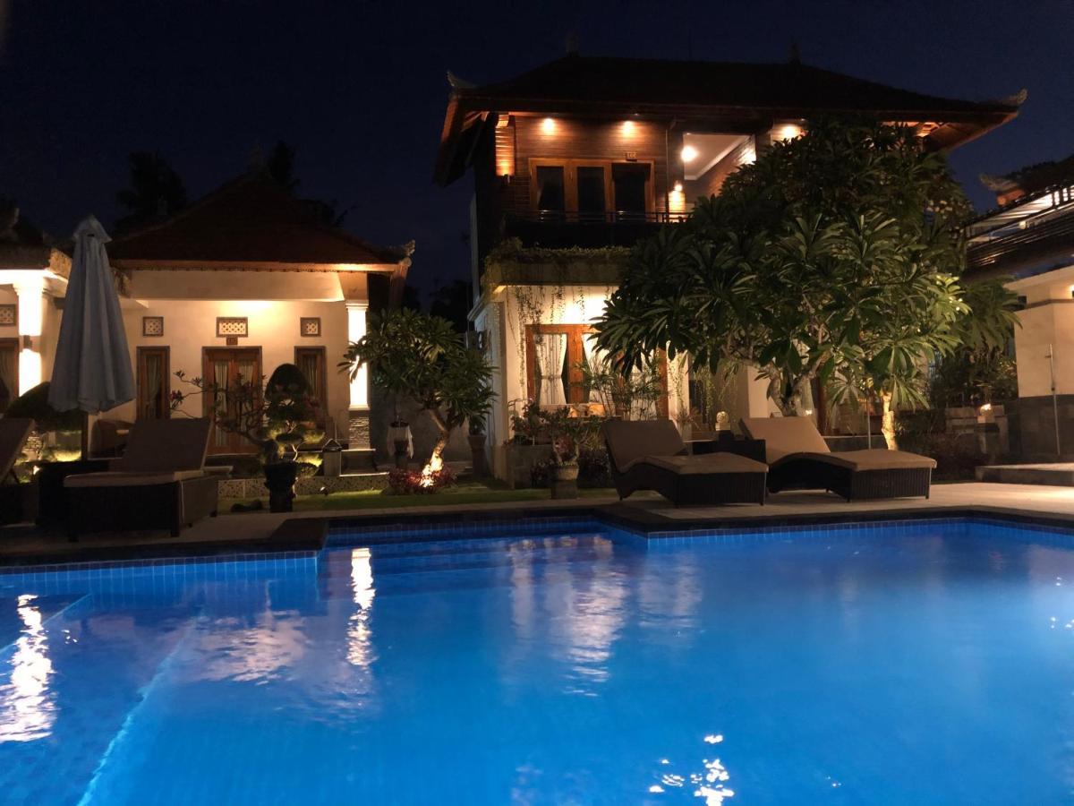 The Kanha Palace Batununggul Exterior photo